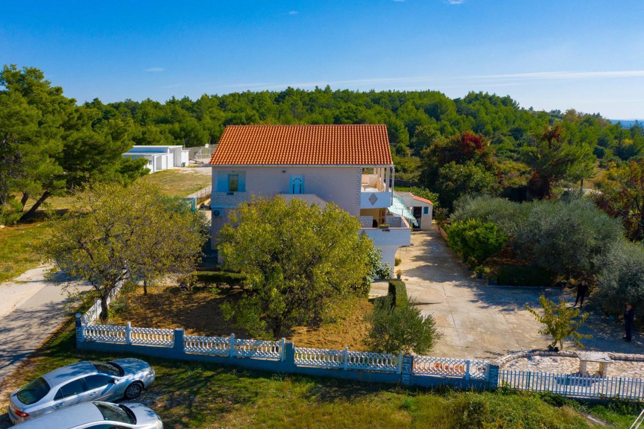 Apartments Luca Ražanac المظهر الخارجي الصورة