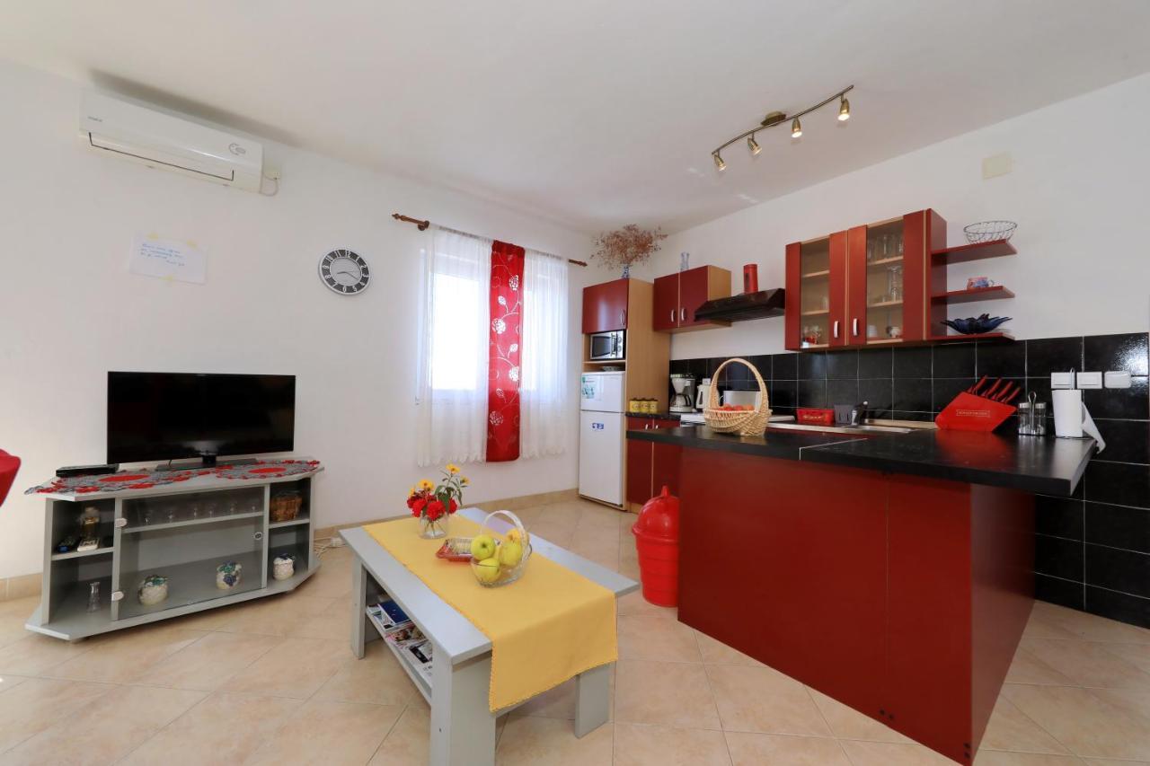 Apartments Luca Ražanac المظهر الخارجي الصورة